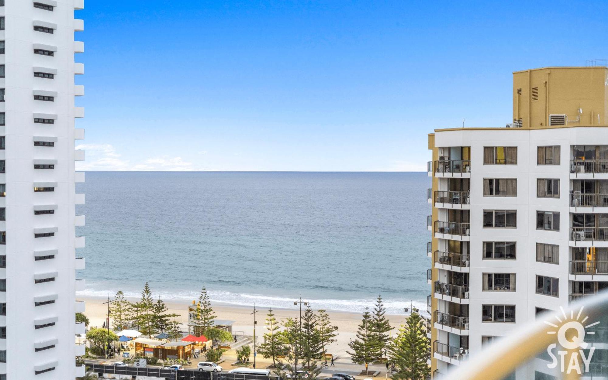 Legends Surfers Paradise Mid Week Madness Deal - Q Stay Gold Coast Exterior photo
